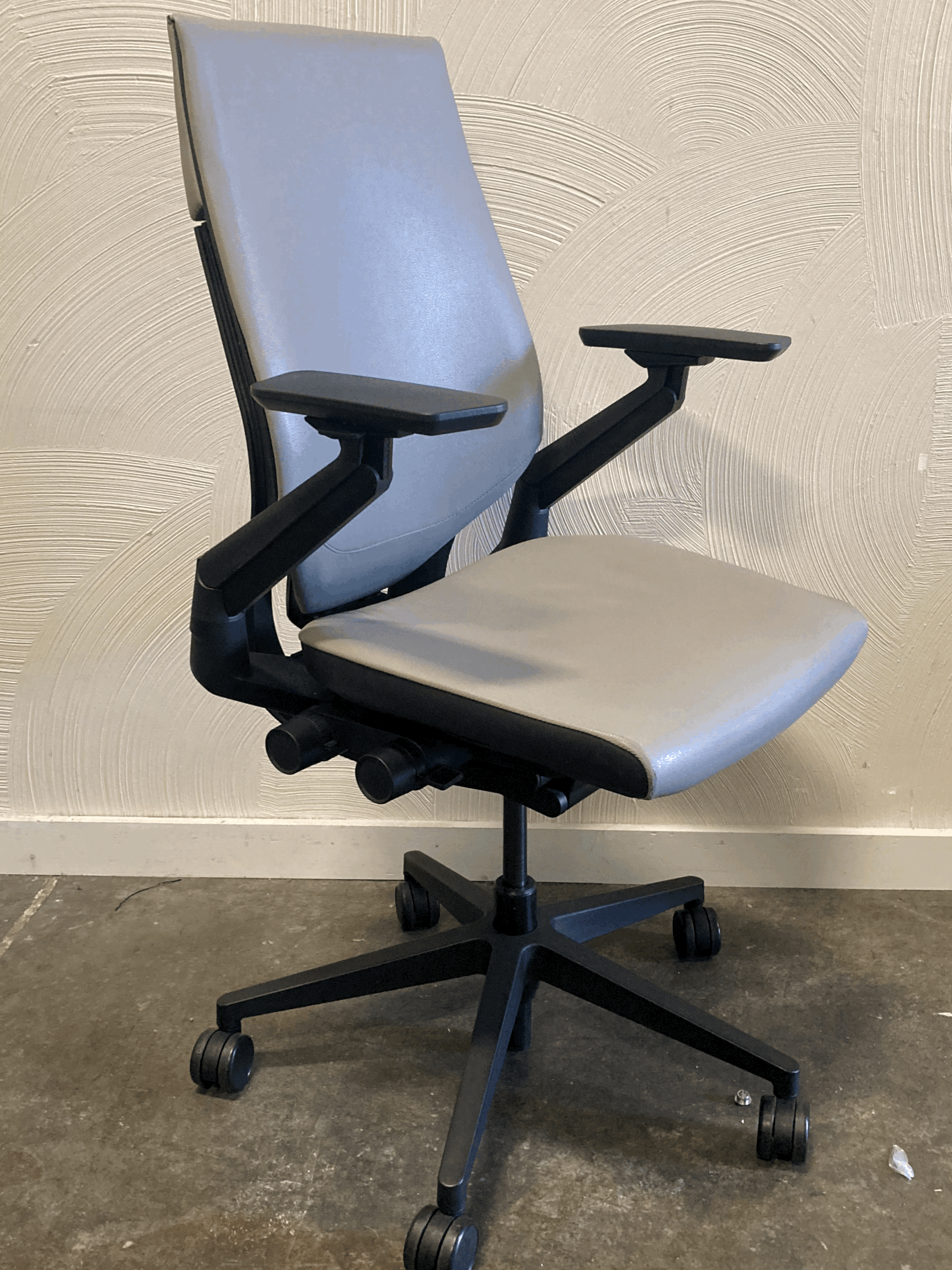 Office Seating showcase